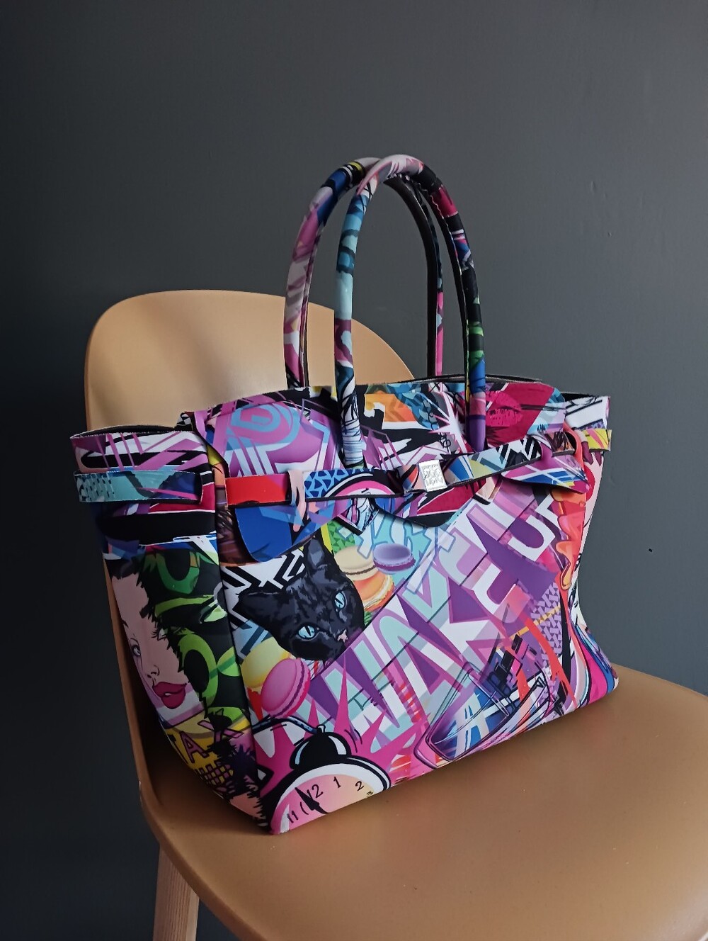 Save My Bag Neoprane Graffiti Travel, Satchel Bag, Handbag
